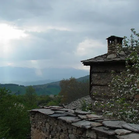 Eco Villas Leshten